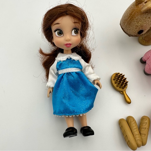 Disney Animators Littles Belle and Mini Figurine Set - 9 Pieces - Picture 2 of 6